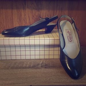 Pair of Pappagallo Navy Low Heels
